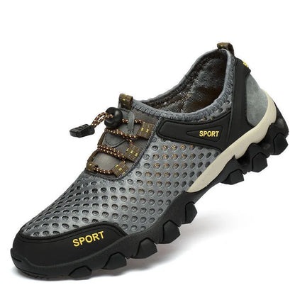 Fashionable sports shoes