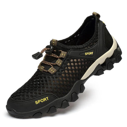 Fashionable sports shoes